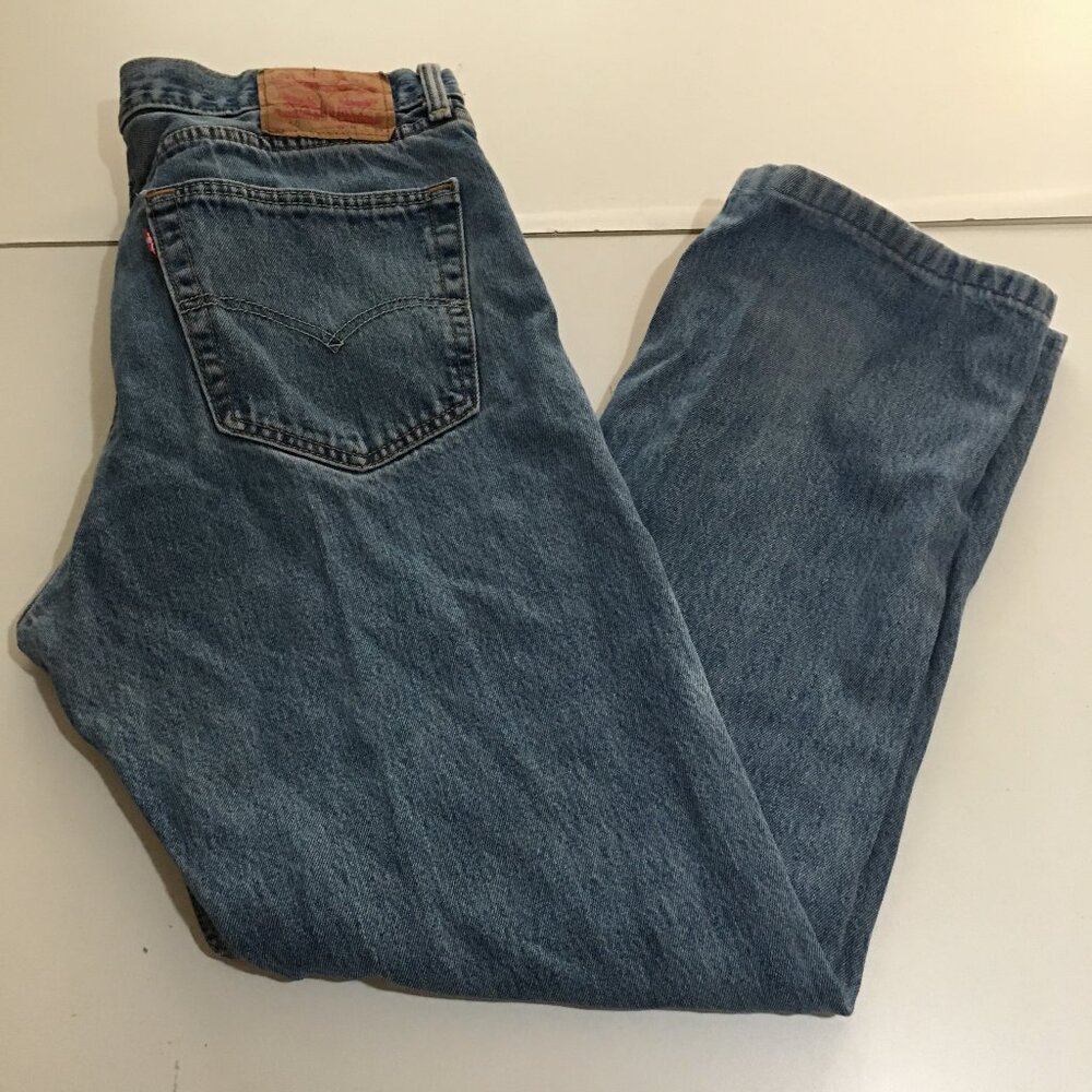 Levi's 505 Regular Fit Mens Jeans Size 36x30 (Tag 36x34) Hemmed Light Wash